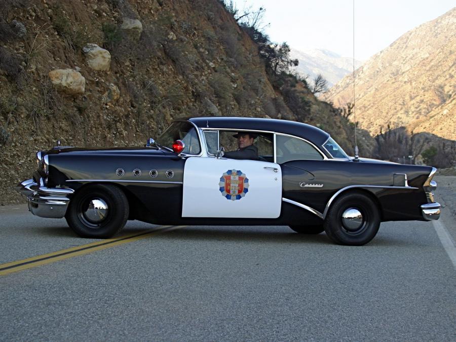 Buick Century 2-Door Sedan Highway Patrol 1955 года  (фото 4 из 6)